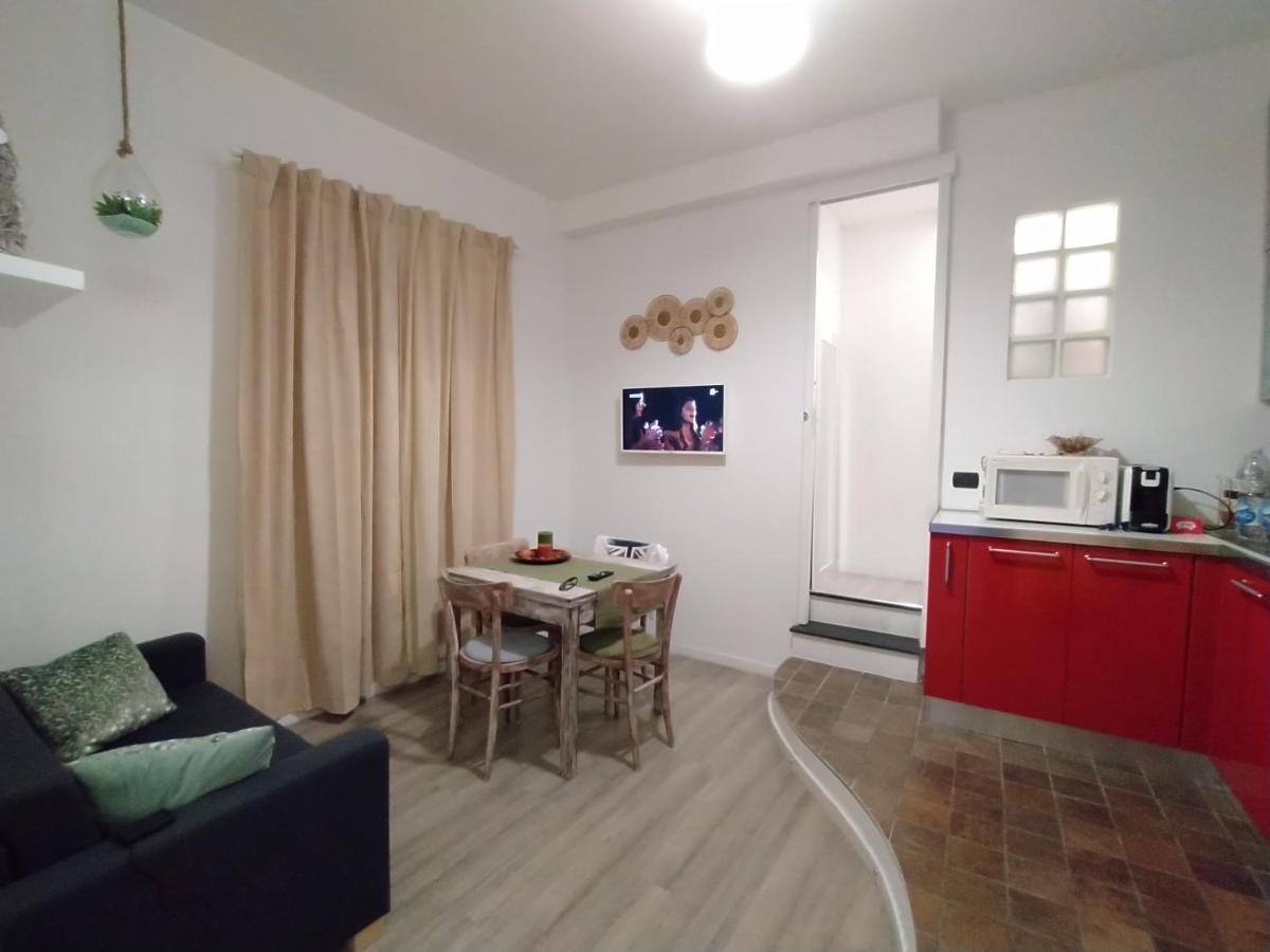 Appartamento In Centro Savona Exterior foto